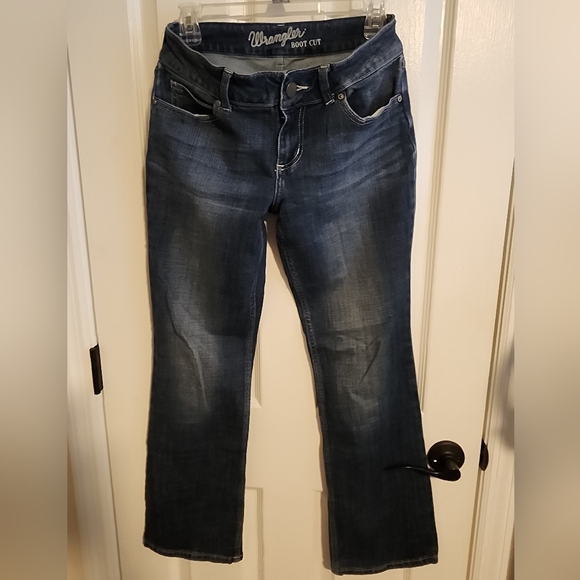 Wrangler women's bootcut jeans sz 3  *222.12 - Picture 3 of 3